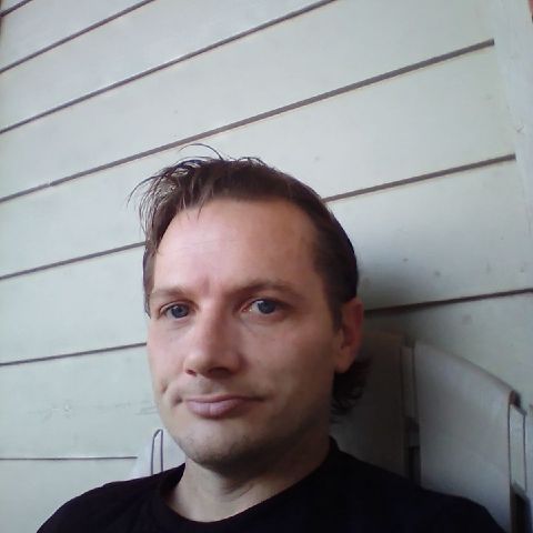 BrandonMcc39 is Single in Lexington, Missouri, 3
