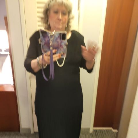 AllGirlyGirl is Single in Newburgh, Indiana, 3