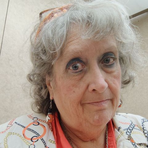 AllGirlyGirl is Single in Newburgh, Indiana, 6