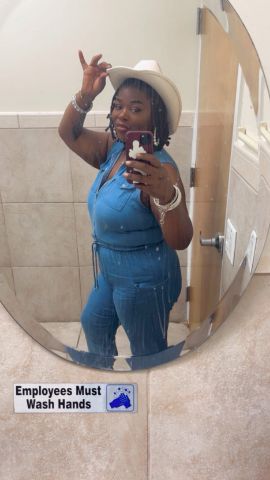 AshleyJay is Single in plantation, Florida, 4