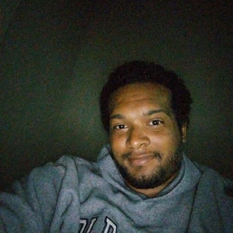 JeanNavarro is Single in Louisville, Kentucky, 4