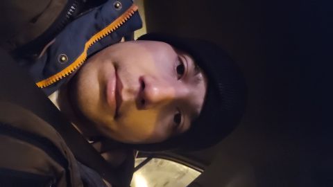 DenRiv is Single in BAYONNE, New Jersey, 2