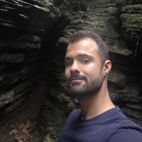 KECHARITOMENE is Single in Tampa, Florida, 3