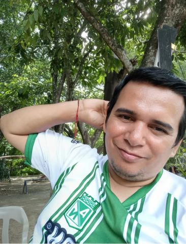 Robert200225 is Single in CALGARY, Alberta, 4