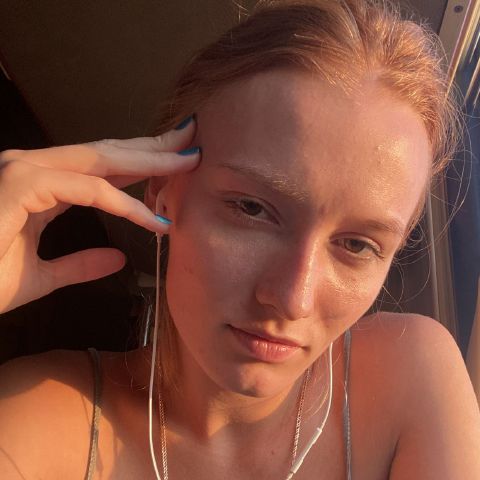 Alena49