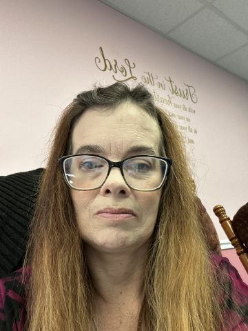 Stephaniewright is Single in Magnolia, Ohio, 6