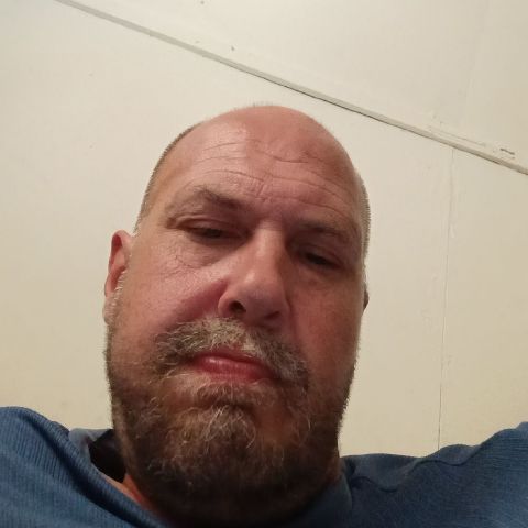 Chris12346 is Single in Heyburn, Idaho, 2