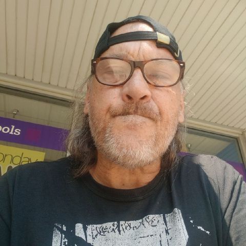 Danny429 is Single in Crest Hill, Illinois, 5