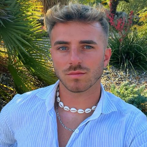 Jaden0837 is Single in Parcel Return Service, District of Columbia, 3