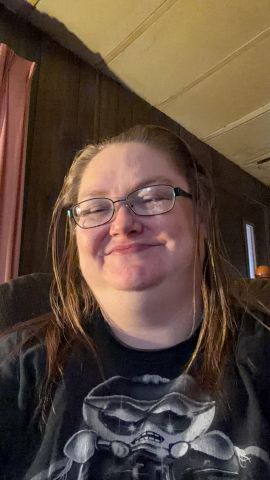 teenywolf is Single in Wayne, West Virginia, 3
