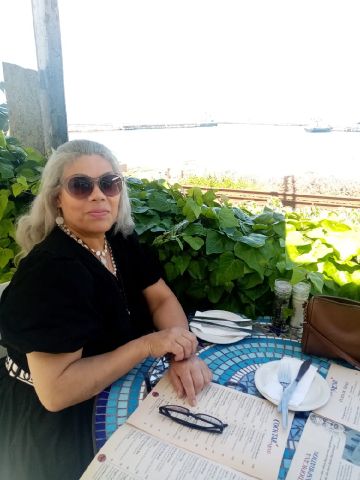 Nadine77756