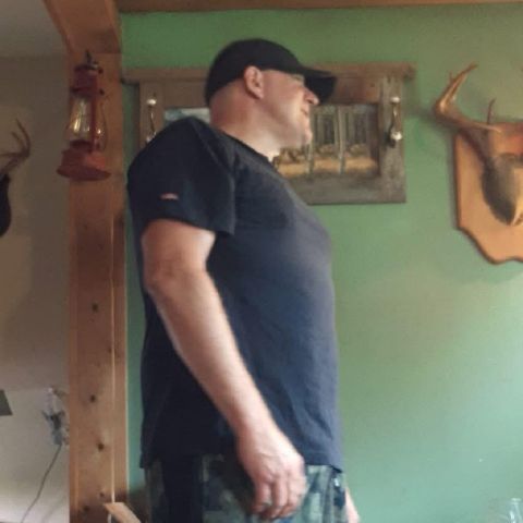 Stephymlol042 is Single in Lakeland, Florida, 4