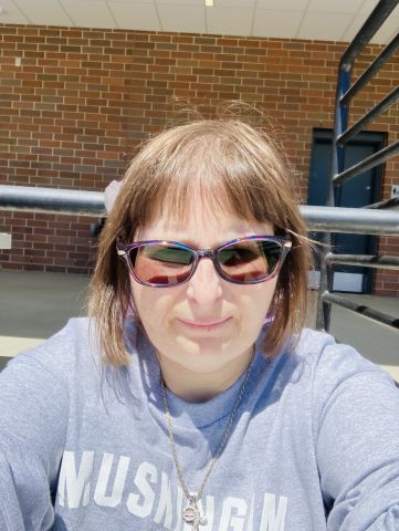 Benwoodgirl81 is Single in Benwood, West Virginia, 6