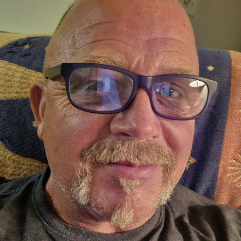 Captcrooks is Single in Lincoln, Nebraska, 2