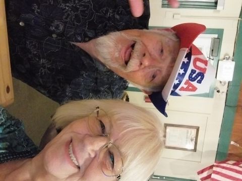 Echosepiphany is Single in MCPHERSON, Kansas, 3