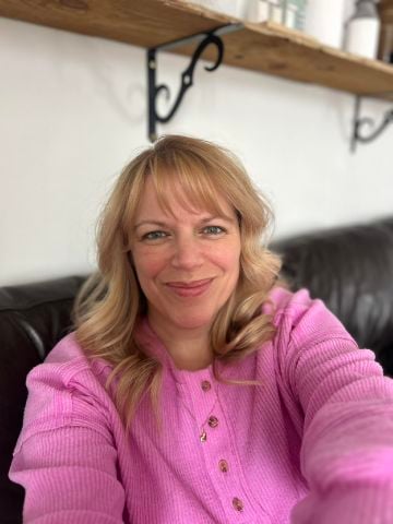 Linda2211