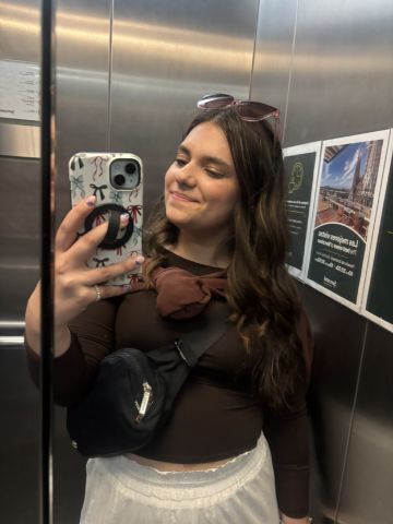 Anneliese_07 is Single in chicago, Illinois, 4