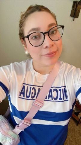 Gloriabake is Single in Melbourne, Victoria, 3