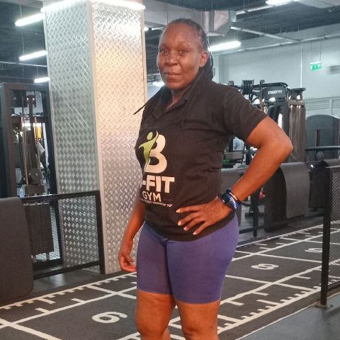 Yvonne883