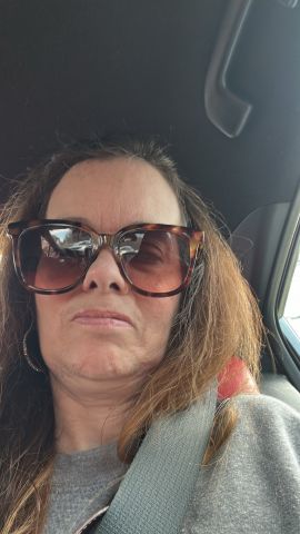 stephanie20zwi is Single in Magnolia, Ohio, 5