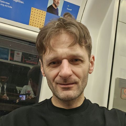 Adam749 is Single in London, England, 2