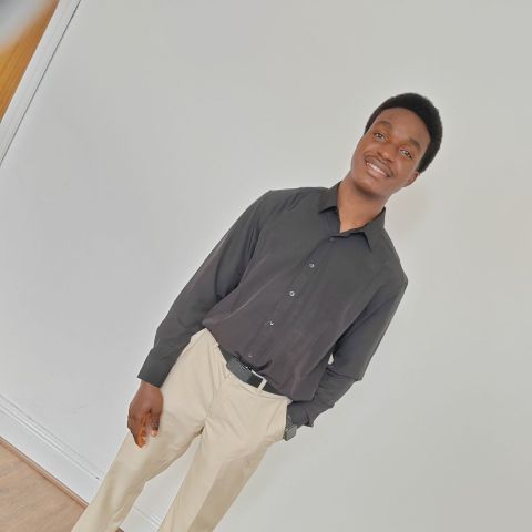 Maxwell121