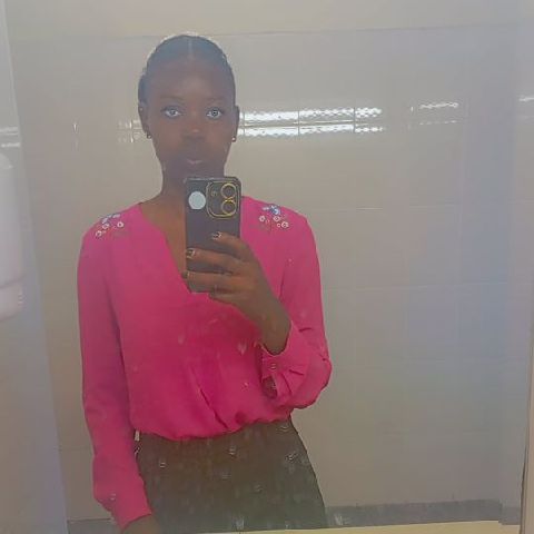 Phoebe583