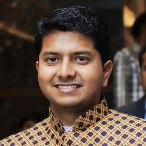 Rohit1234490
