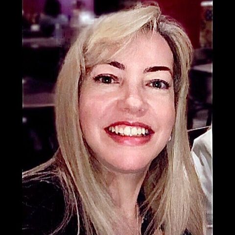 Luciana40
