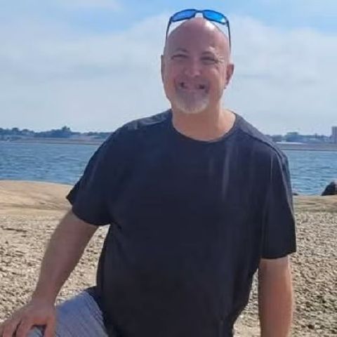 Karl73 is Single in Hopkinton, Massachusetts, 3