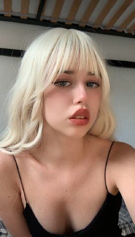 lucybellenoemiadamik