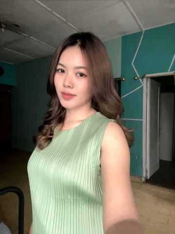 Dewi4499