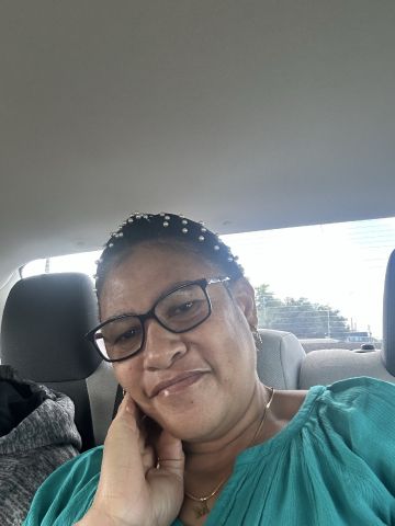 Mitzie1968 is Single in Hartford, Connecticut, 2