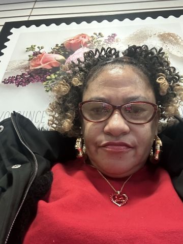 Mitzie1968 is Single in Hartford, Connecticut, 3