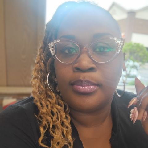 EshaRenee
