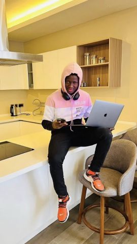 HynessDarko is Single in Harrisburg, New York, 4