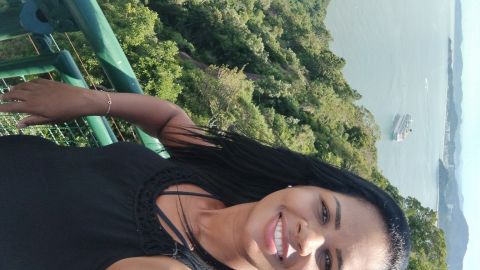 Bruna87
