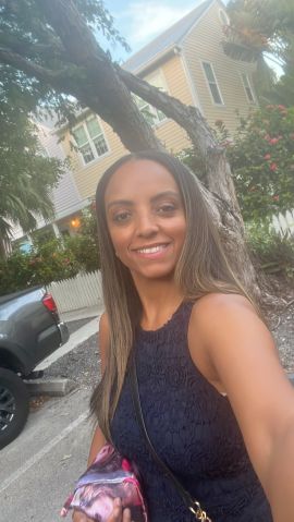 Brzlidiane is Single in key West, Florida, 4