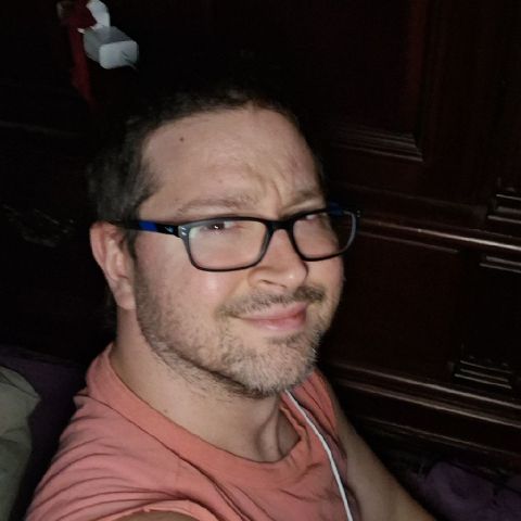Bentheben is Single in Hedgesville, West Virginia, 4