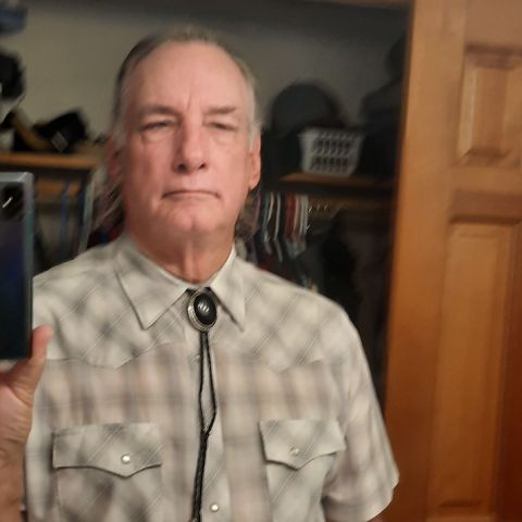 Stephen2856 is Single in East Bend, North Carolina, 3