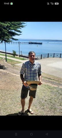 LHAHTA is Single in Sunderland Bay, Victoria, 4