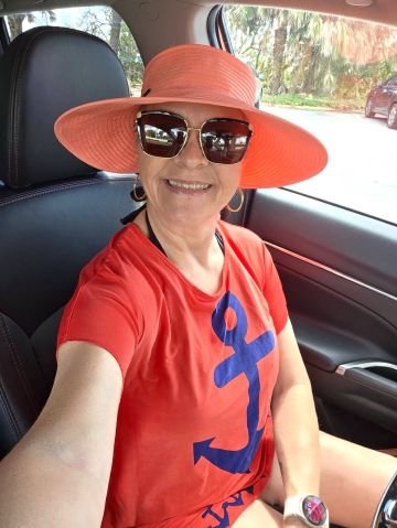 GodGrace75 is Single in Redford, Michigan, 3