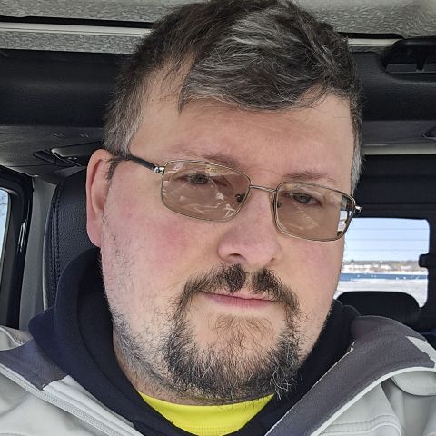 Robert52963 is Single in Scarborough, Maine, 2