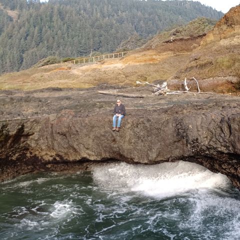1Tim2Five is Single in NEWPORT, Oregon, 5