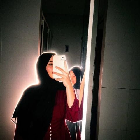 Safira58