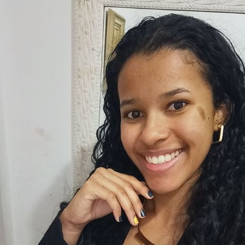 Thaina23
