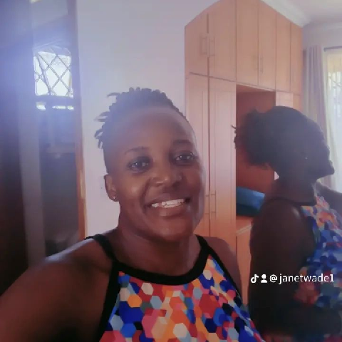 Janet2525