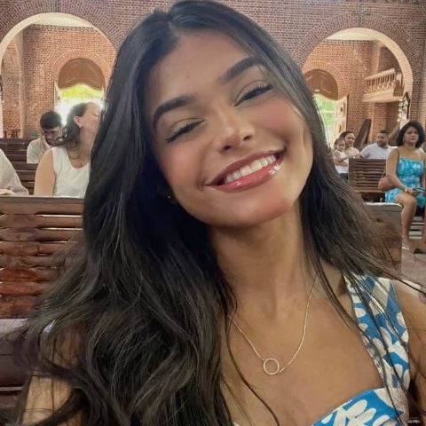 Isabella00069