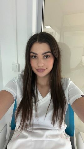 Nelia882