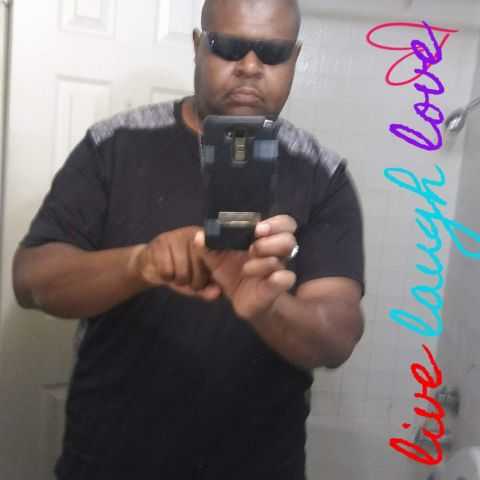 Michaeljones6421544 is Single in Dallas, Texas, 6